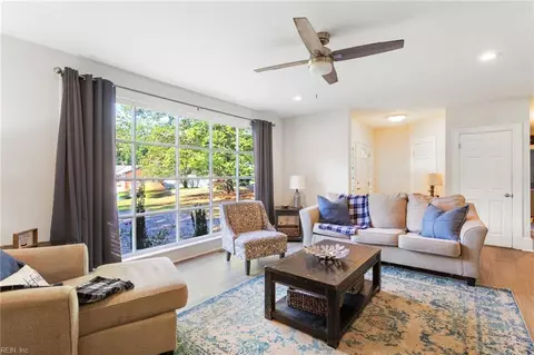 223 N Pinecrest Rd, Wakefield, VA 23888 photo 5