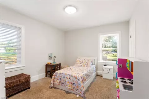 223 N Pinecrest Rd, Wakefield, VA 23888 photo 18