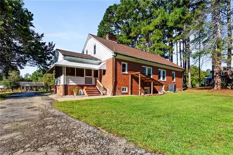 223 N Pinecrest Rd, Wakefield, VA 23888 photo 32