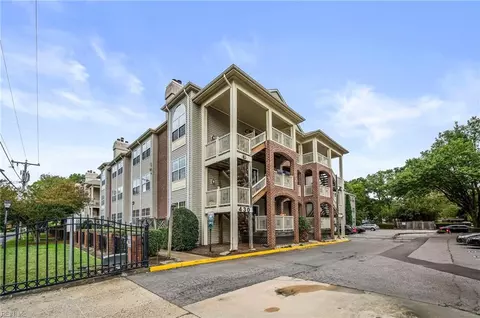 430 Delaware Ave #211, Norfolk, VA 23508