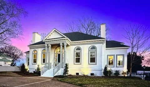 1656 Spring House Trl, Virginia Beach, VA 23455