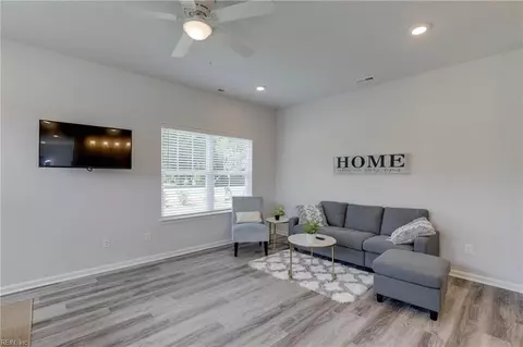1027 White Marsh Rd, Suffolk, VA 23434 photo 12