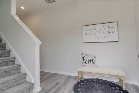 1027 White Marsh Rd, Suffolk, VA 23434 photo 8