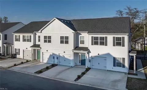 1027 White Marsh Rd, Suffolk, VA 23434