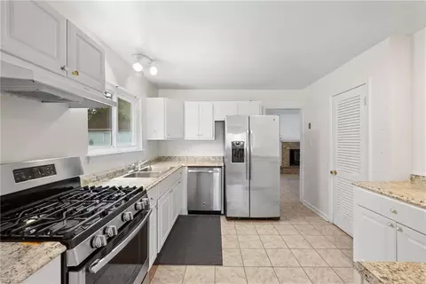 3325 Burnt Mill Rd, Virginia Beach, VA 23452