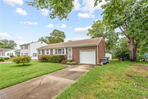 Exterior - 112 Valirey Dr, Hampton, VA 23669 photo 2 of 7
