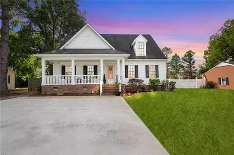 122 Lumar Rd, Smithfield, VA 23430