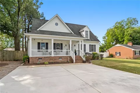 Exterior - 122 Lumar Rd, Smithfield, VA 23430 photo 4 of 9