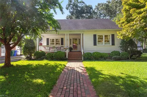 1015 Virginia Ave, Suffolk, VA 23434