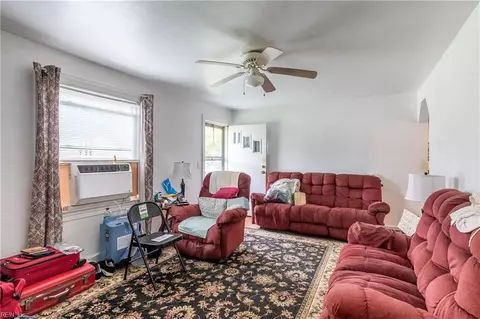 Living - 1235 Picadilly St, Norfolk, VA 23513 photo 1 of 2