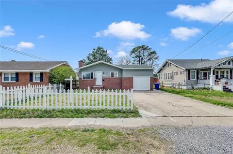 8805 Chesapeake Blvd, Norfolk, VA 23503