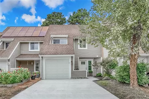 620 Windsor Lake Pl, Virginia Beach, VA 23452