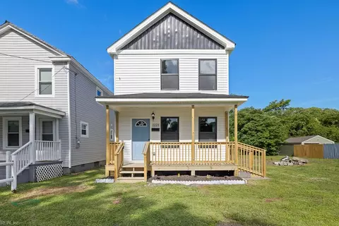Exterior - 1224 Perry St, Chesapeake, VA 23324 photo 1 of 7