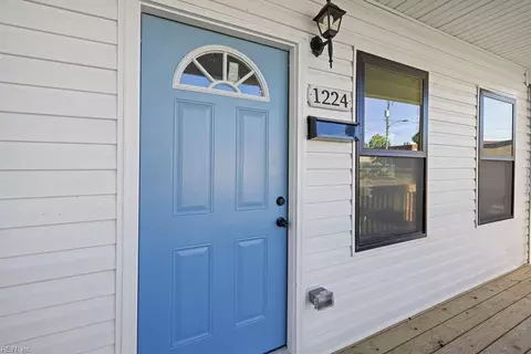 Exterior - 1224 Perry St, Chesapeake, VA 23324 photo 7 of 7