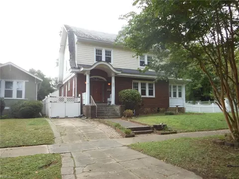 255 E 41st St, Norfolk, VA 23504