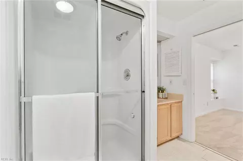 Bath - 1301 Eagles Trace Path #D, Chesapeake, VA 23320 photo 1 of 4