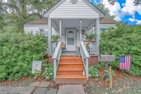 5207 Texas Ave, Norfolk, VA 23513 photo 3