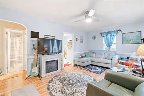 5207 Texas Ave, Norfolk, VA 23513 photo 7