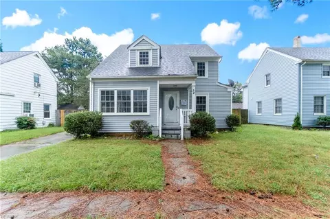 54 Gillis Rd, Portsmouth, VA 23702