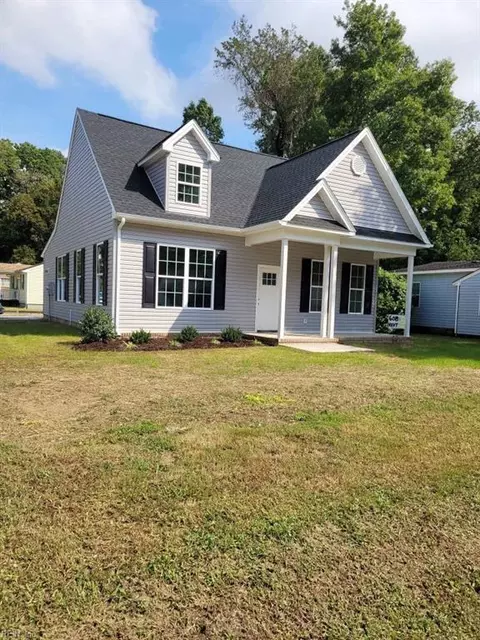 608 Hollywood Ave, Suffolk, VA 23434