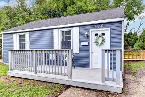 Exterior - 720 Norwood Cir, Hampton, VA 23661 photo 2 of 6