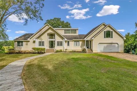 20259 Paleo Point Ln, Smithfield, VA 23430