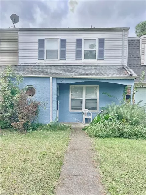 631 Red Horse Ln, Virginia Beach, VA 23462