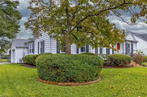8856 Stratford St, Norfolk, VA 23503