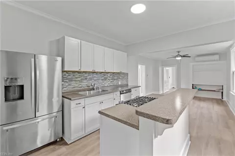 Other - 117 S Curry St, Hampton, VA 23663 photo 4 of 6