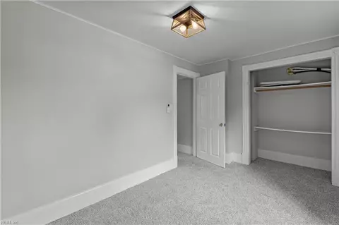 Bedroom - 117 S Curry St, Hampton, VA 23663 photo 2 of 7