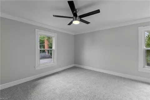 Bedroom - 117 S Curry St, Hampton, VA 23663 photo 3 of 7