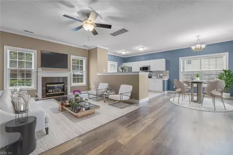 1201 Hazel Ave, Chesapeake, VA 23325