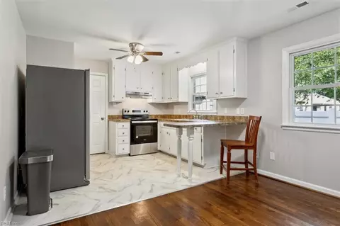 Other - 20 Downer Ln, Hampton, VA 23666 photo 5 of 7