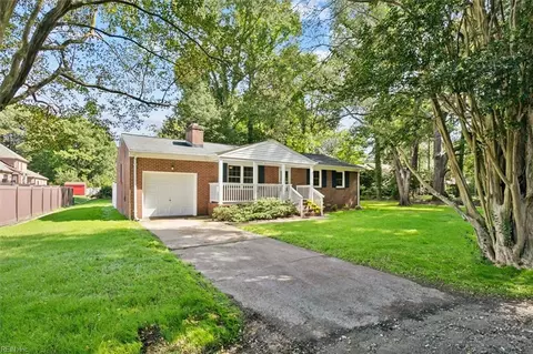 Other - 20 Downer Ln, Hampton, VA 23666 photo 2 of 7