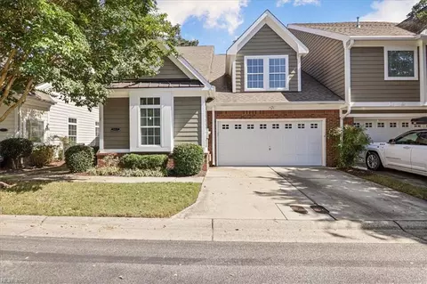 5417 Nature Ln, Virginia Beach, VA 23455