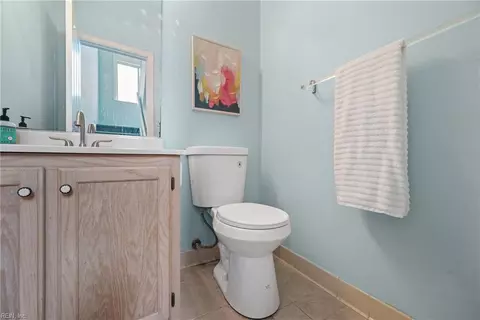 Bath - 9546 Bay Front Dr, Norfolk, VA 23518 photo 1 of 4