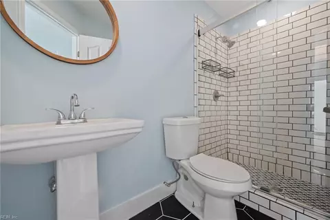 Bath - 9546 Bay Front Dr, Norfolk, VA 23518 photo 4 of 4