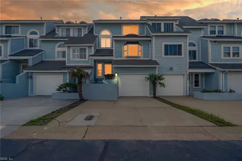 Exterior - 9546 Bay Front Dr, Norfolk, VA 23518 photo 3 of 3