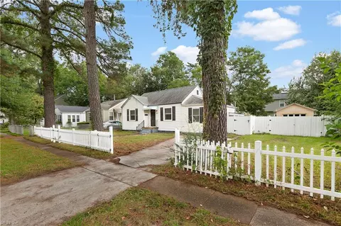 2920 Lens Ave, Norfolk, VA 23509