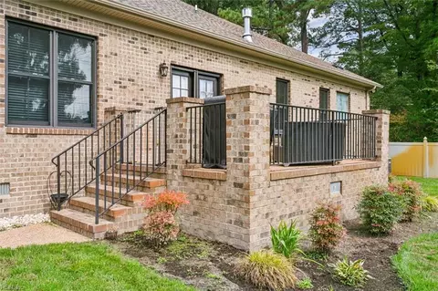 24 Palisade Pt, Hampton, VA 23666 photo 35