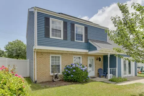 1693 Cassell St, Virginia Beach, VA 23454