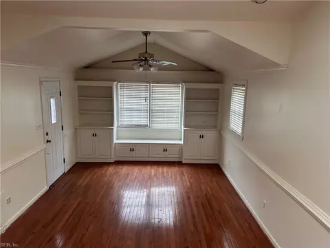 465 Beaumont St, Hampton, VA 23669 photo 3