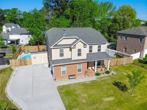 1905 Evar Pl, Virginia Beach, VA 23454