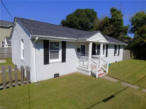 2900 Tarrant St, Norfolk, VA 23509