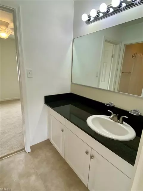 Bath - 3209 Clover Rd E, Chesapeake, VA 23321 photo 2 of 3