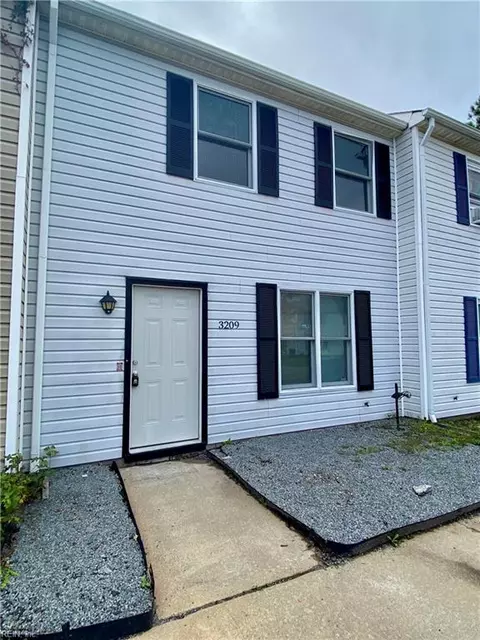 Exterior - 3209 Clover Rd E, Chesapeake, VA 23321 photo 1 of 4