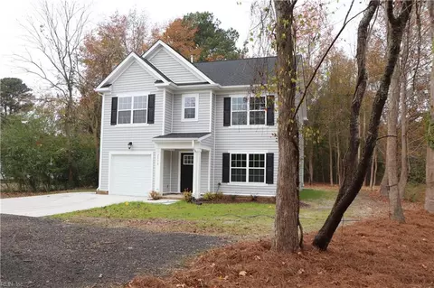 2830 Breeze Ave, Chesapeake, VA 23323
