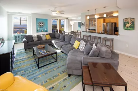 3700 Sandpiper Rd #219, Virginia Beach, VA 23456