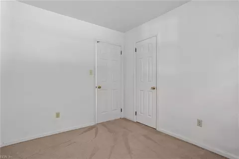 210 Eastlawn Dr, Hampton, VA 23664 photo 21