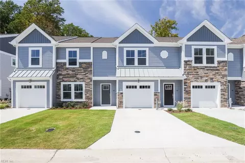 1003 Ventana St #101, Suffolk, VA 23435